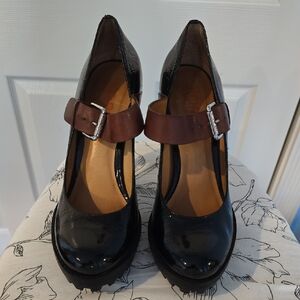 Michael Kors Black Heels with Brown Strap